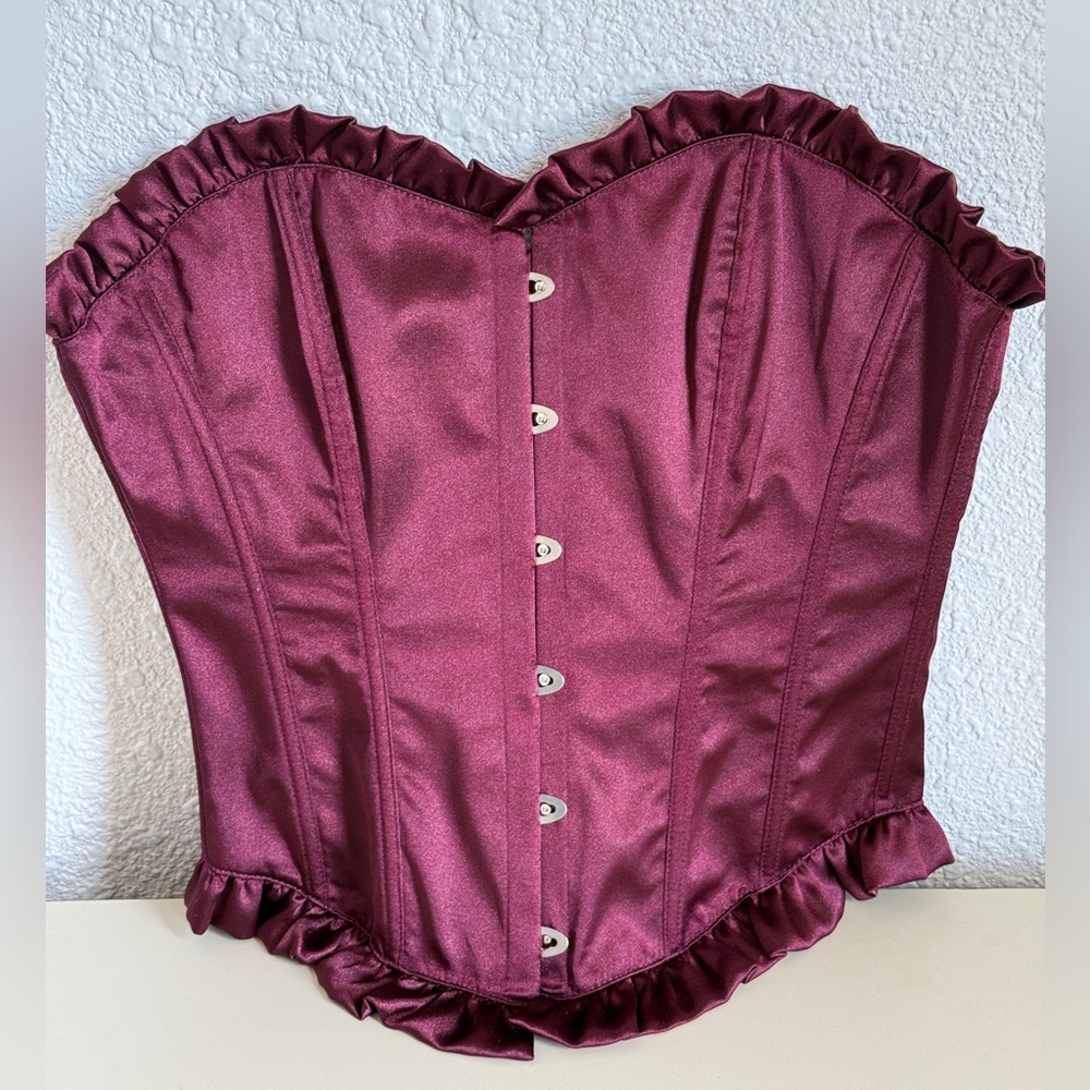 Elegant moments size Med/large strapless corset festive fairy core